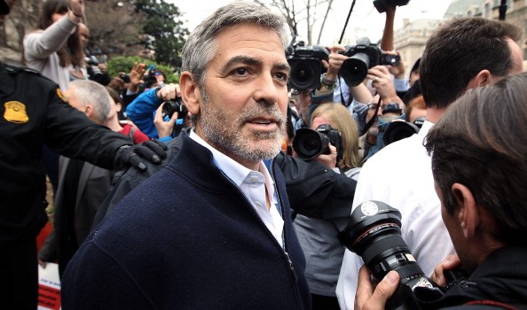 George Clooney: gay o "gay friendly"? Impazza il gossip