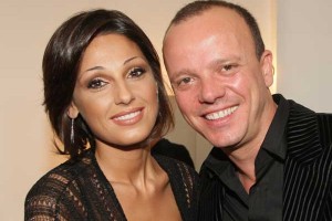 Furto in casa Gigi D’Alessio: ecco l’ironia del web