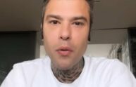 Fedez di nuovo sotto i ferri, intervento per migliorare la cicatrice